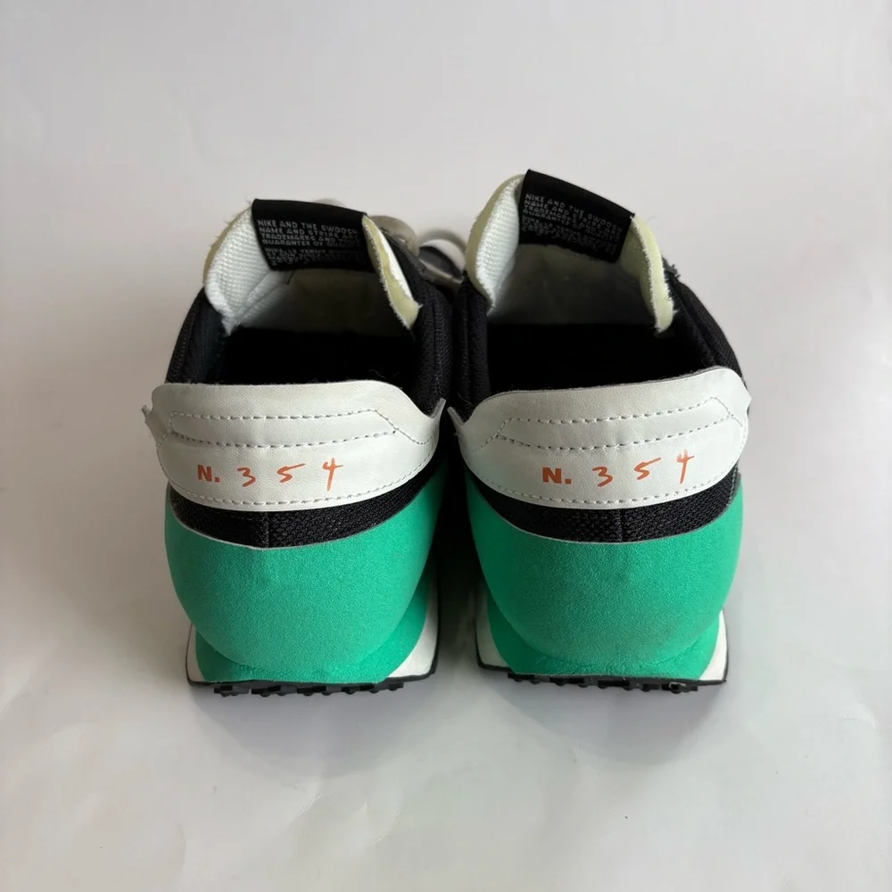 NIKE Mens 11.5 Daybreak Black Menta Sneakers Type N 354 Running Shoes CJ1156-001